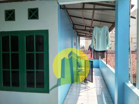 rumah kontrakan 16 pintu dekat transmart dan stasiun depok