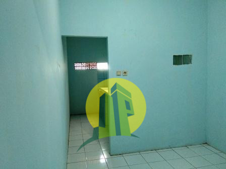 rumah kontrakan 16 pintu dekat transmart dan stasiun depok