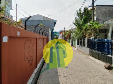 rumah kontrakan 16 pintu dekat transmart dan stasiun depok