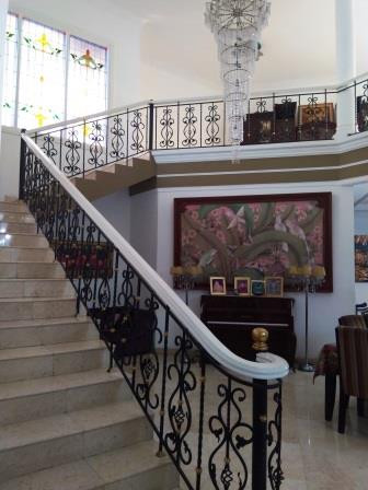 rumah mewah 2 lantai di senayan kebayoran