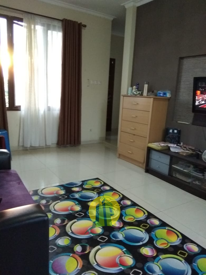 Rumah asri nyaman dan luas siap huni komplek pdk kodau jatiasih Bekasi