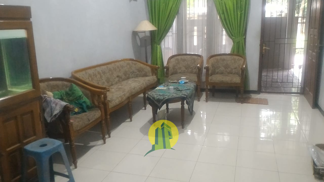 Rumah Luas di Pedurenan Jatiasih Bekasi