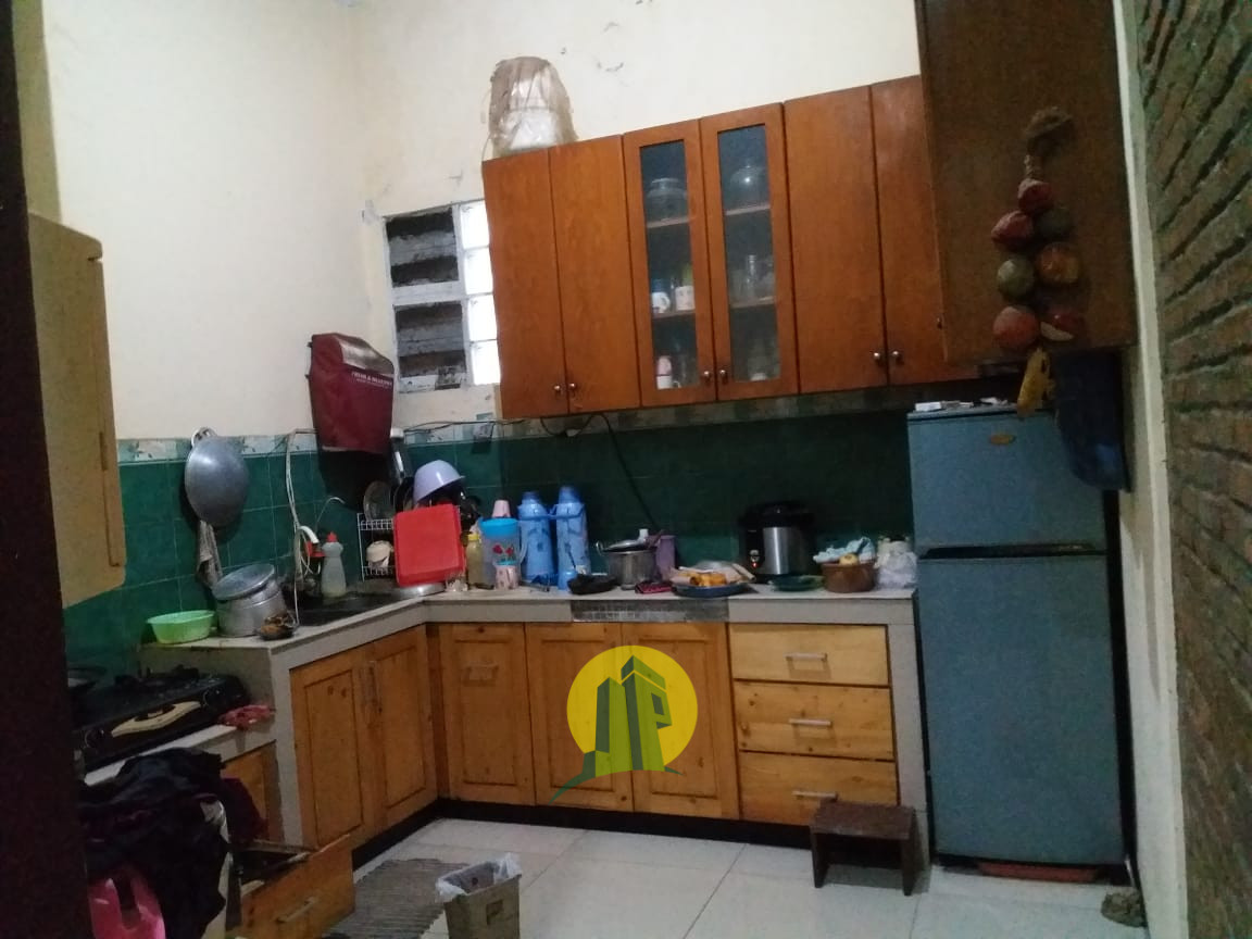 Rumah Luas di Pedurenan Jatiasih Bekasi