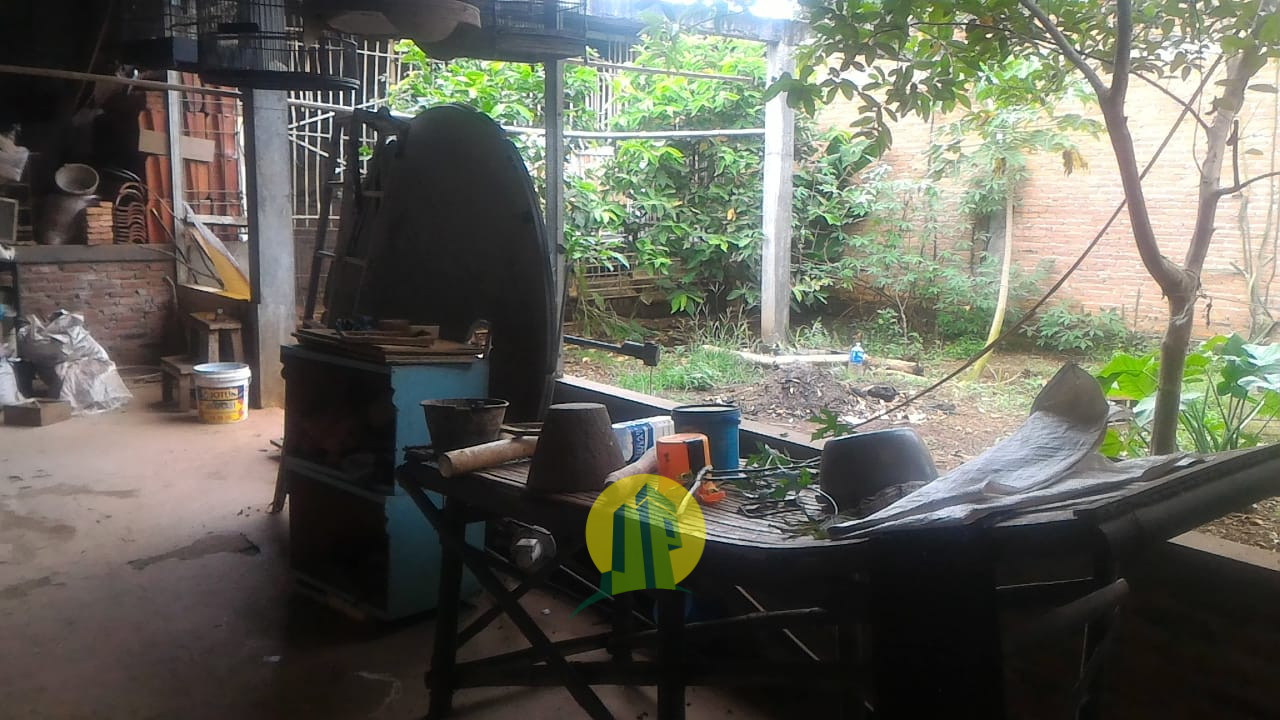 Rumah Luas di Pedurenan Jatiasih Bekasi