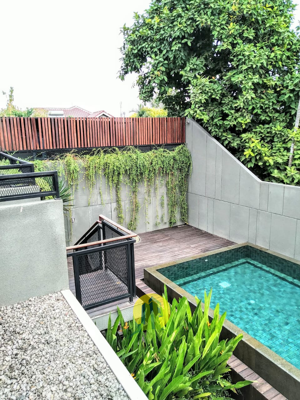 Rumah Modern Tropis Private Pool Spesifikasi Mewah di Cipete Jakarta Selatan