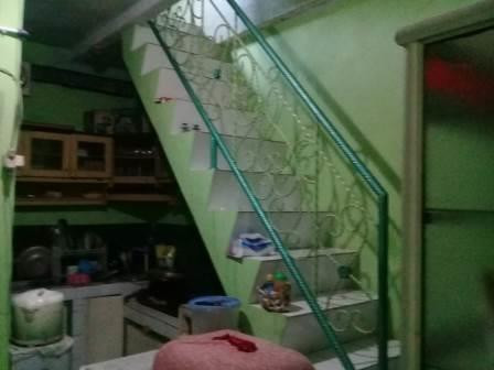 tangga ke lantai 2.jpg