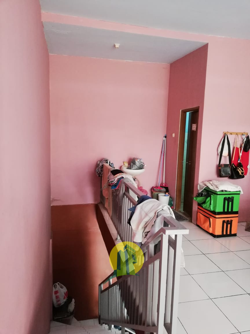 Dijual Cepat Ruko Dua lantai di komplek Ruko Betos