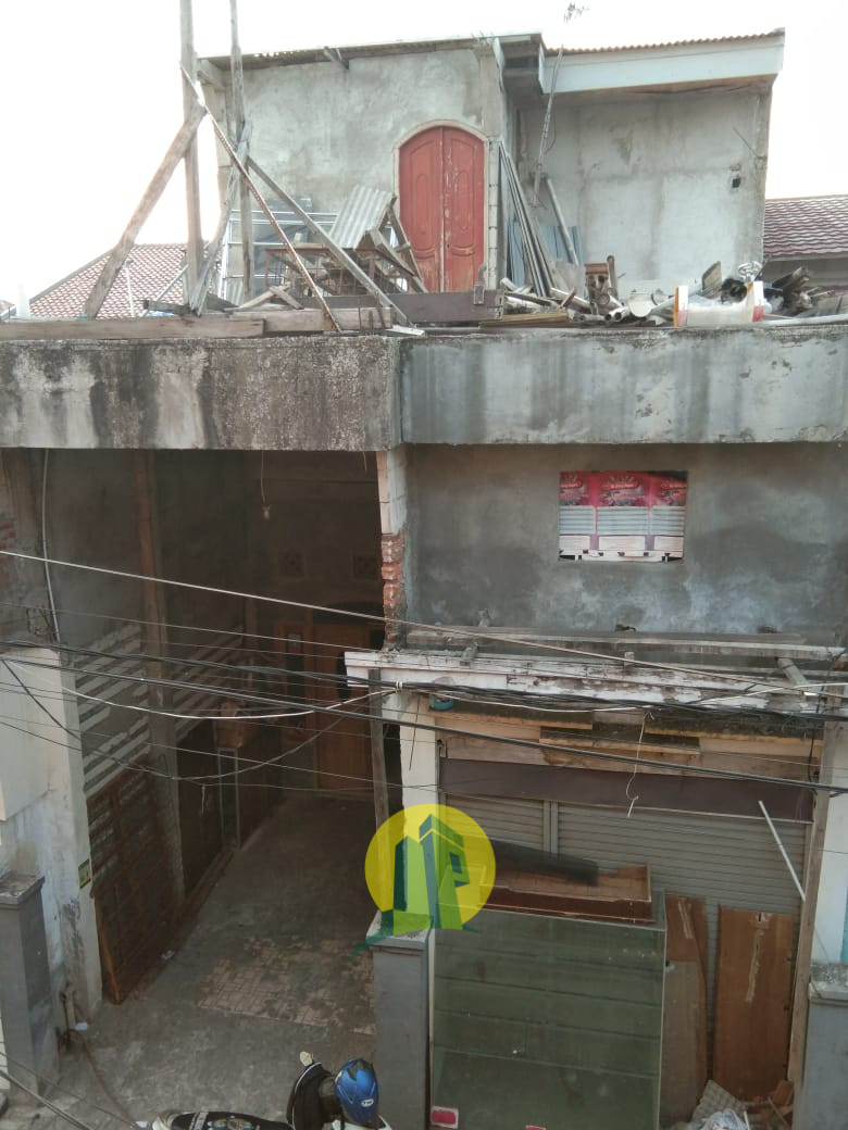 Rumah second di Kayuringin Jaya Bekasi Selatan