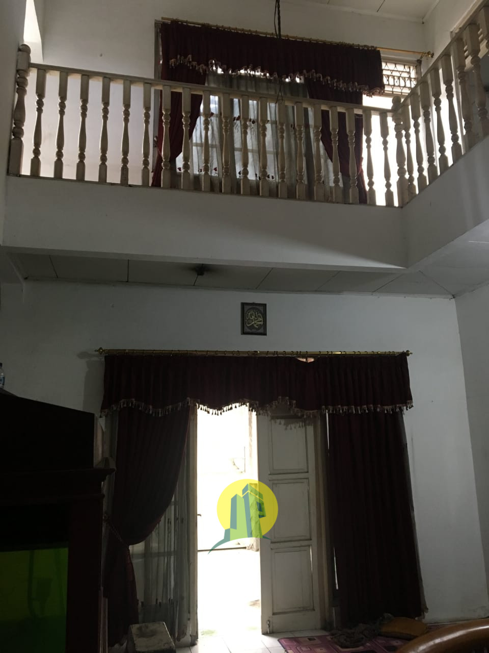 Rumah , Gudang Bantar gebang