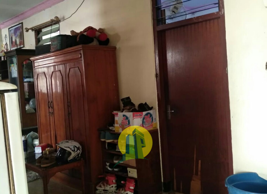 RUMAH MENAWAN SUPER STRATEGIS, PULO GEBANG, JAKARTA TIMUR