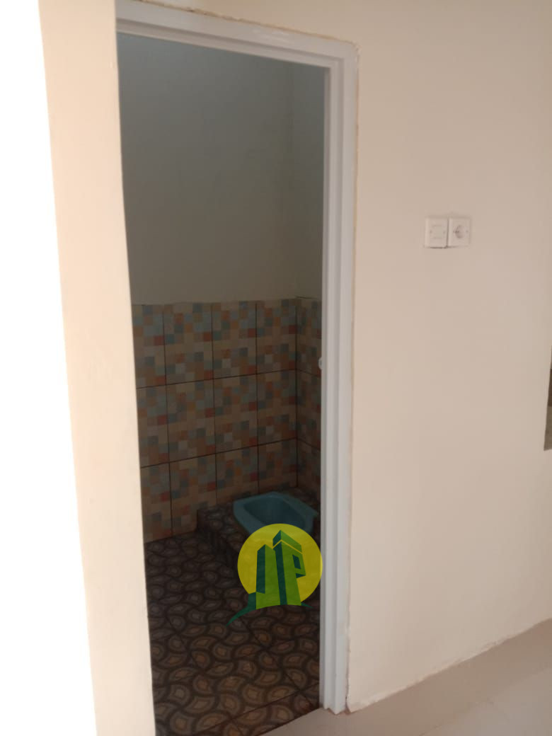 RUMAH BARU STRATEGIS MODEL MINIMALIS , PABUARAN, KEMANG, BOGOR.
