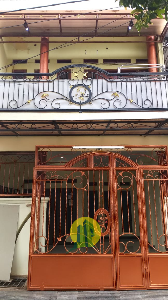 Rumah Cantik Siap Huni di Mutiara Gading Timur Bekasi