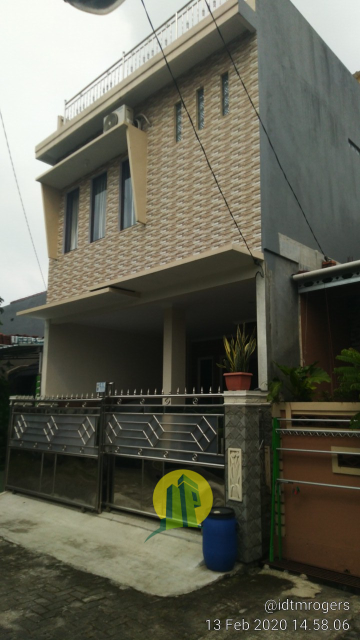 Rumah Cluster Istimewa 2½ Lantai Strategis Di Selatan Jakarta