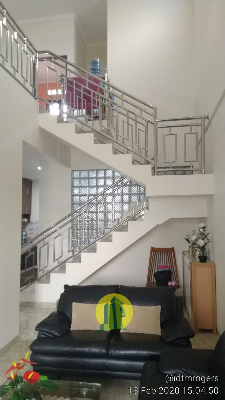 Rumah Cluster Istimewa 2½ Lantai Strategis Di Selatan Jakarta