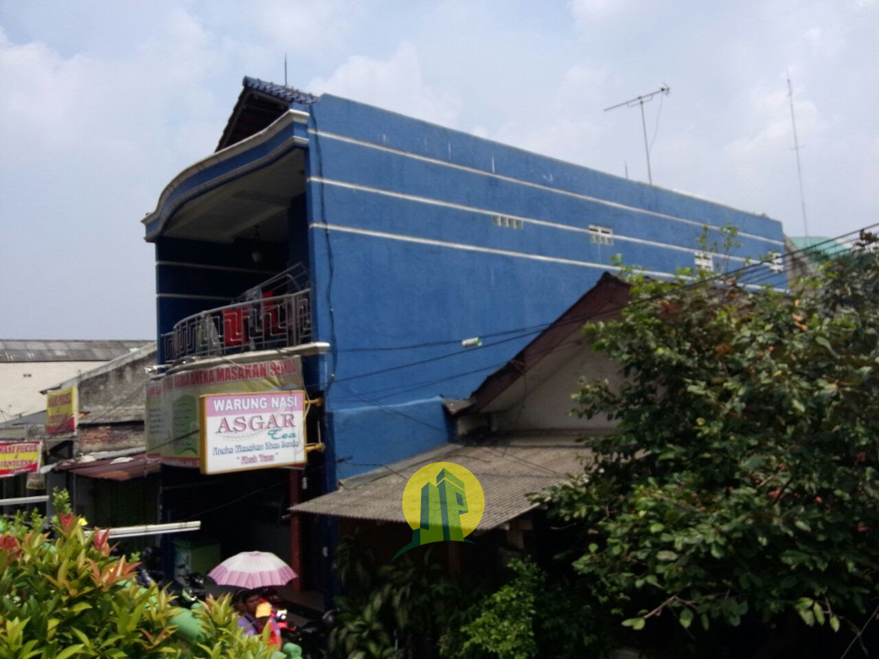 Dijual Rumah Usaha Strategis di Bekasi Barat