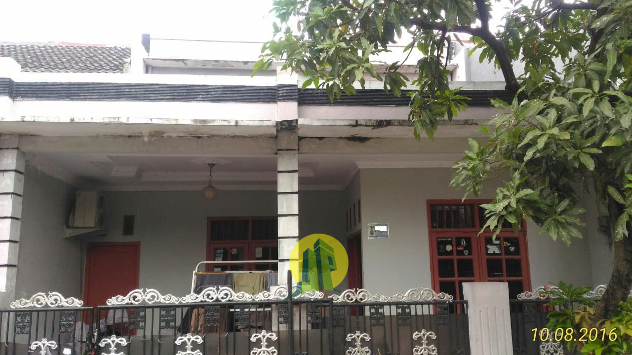 Tampak Depan Rumah Siap Huni di Taman Wisma Asri Bekasi
