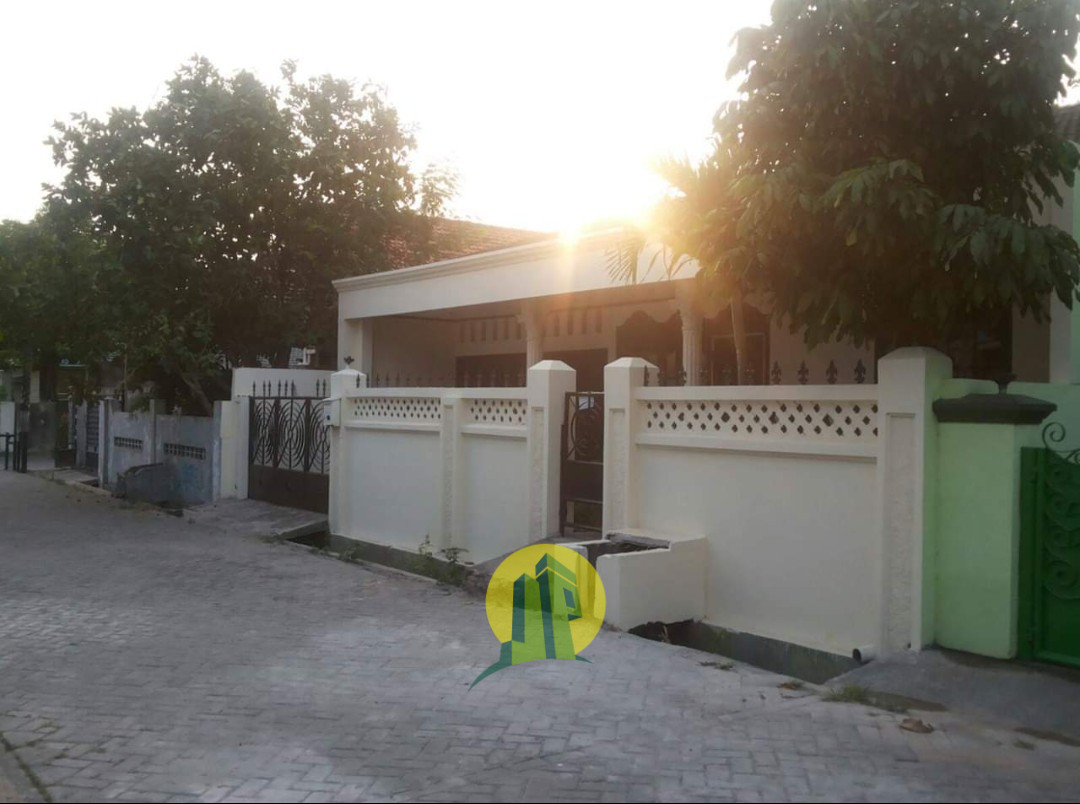 DIJUAL RUMAH Bagus Siap Huni di Ciledug Tangsel