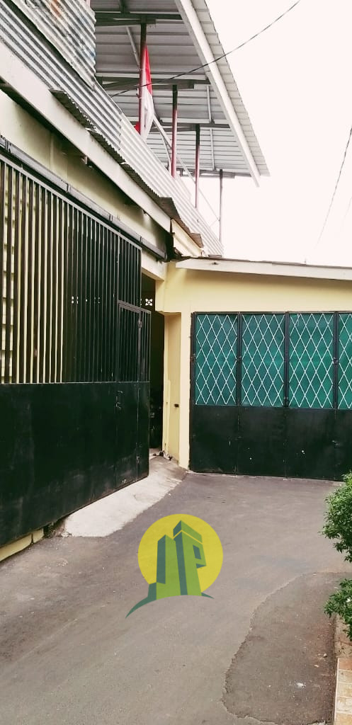 Dijual cepat rumah 2 lantai dibawah harga pasar di Pekayon Pasar Rebo