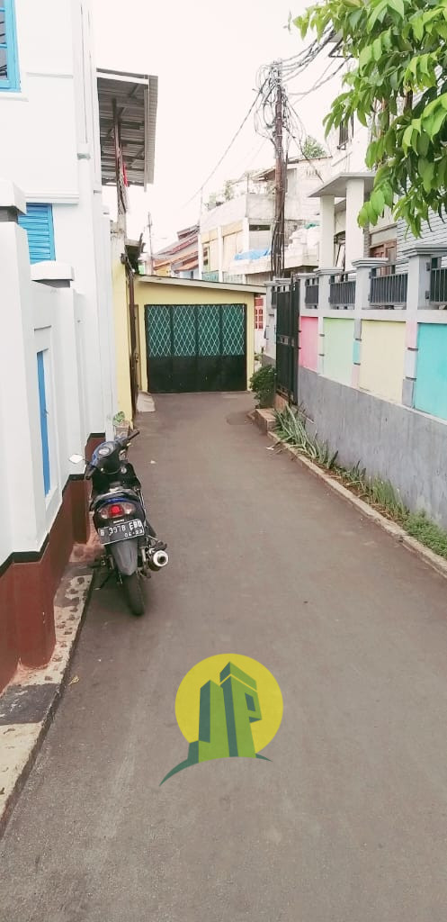Dijual cepat rumah 2 lantai dibawah harga pasar di Pekayon Pasar Rebo