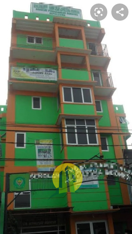 Dijual Gedung 6 Lantai eks-kampus di Bintara Bekasi