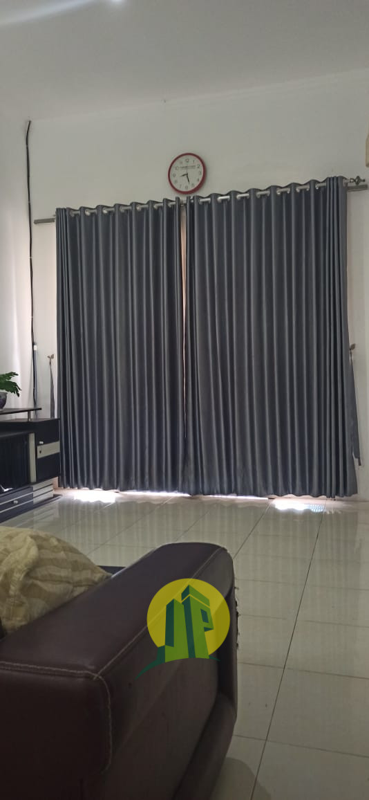 Dijual Rumah 2 lantai Di Gudang Timur Serpong Nempel BSD