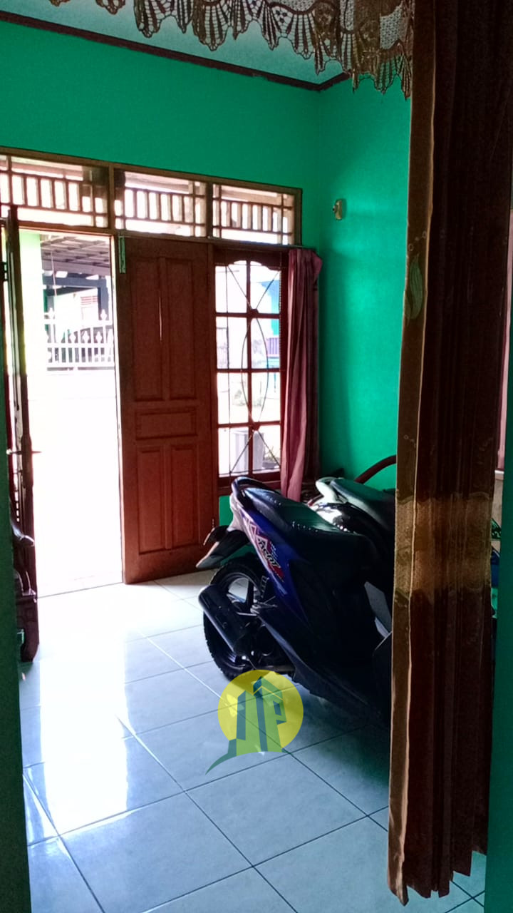 Rumah second bagus di Pondok ranggon cipayung