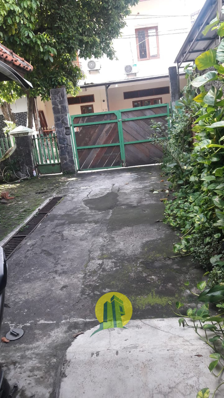 Rumah Cantik nan Luas di Pondok Bambu Jaktim