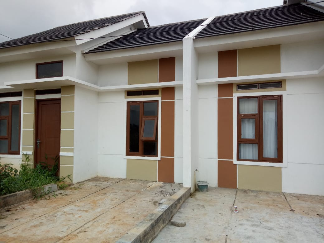 rumah subsidi setu tampak depan