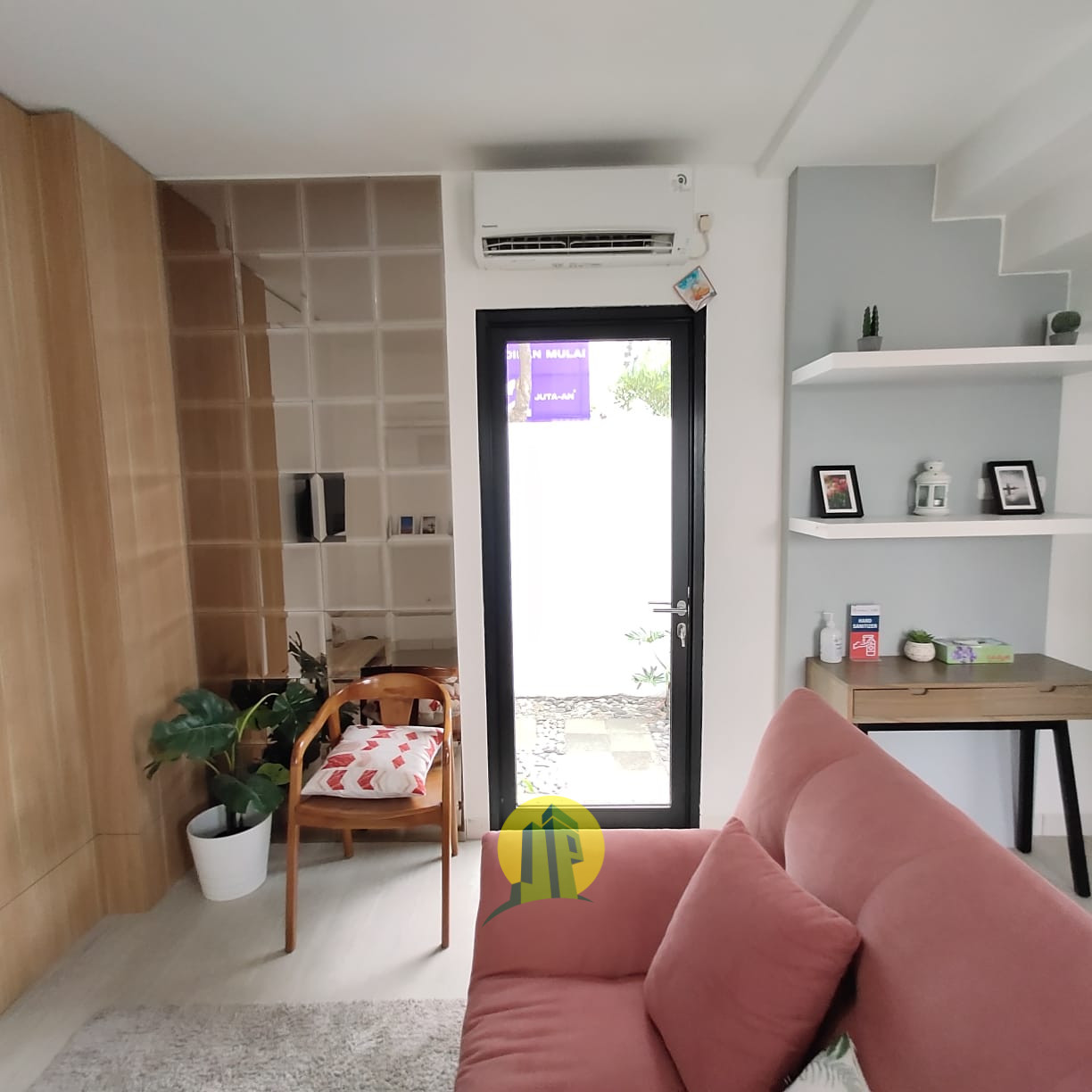 rumah dijual jababeka cluster wimbledon bekasi (1).jpeg