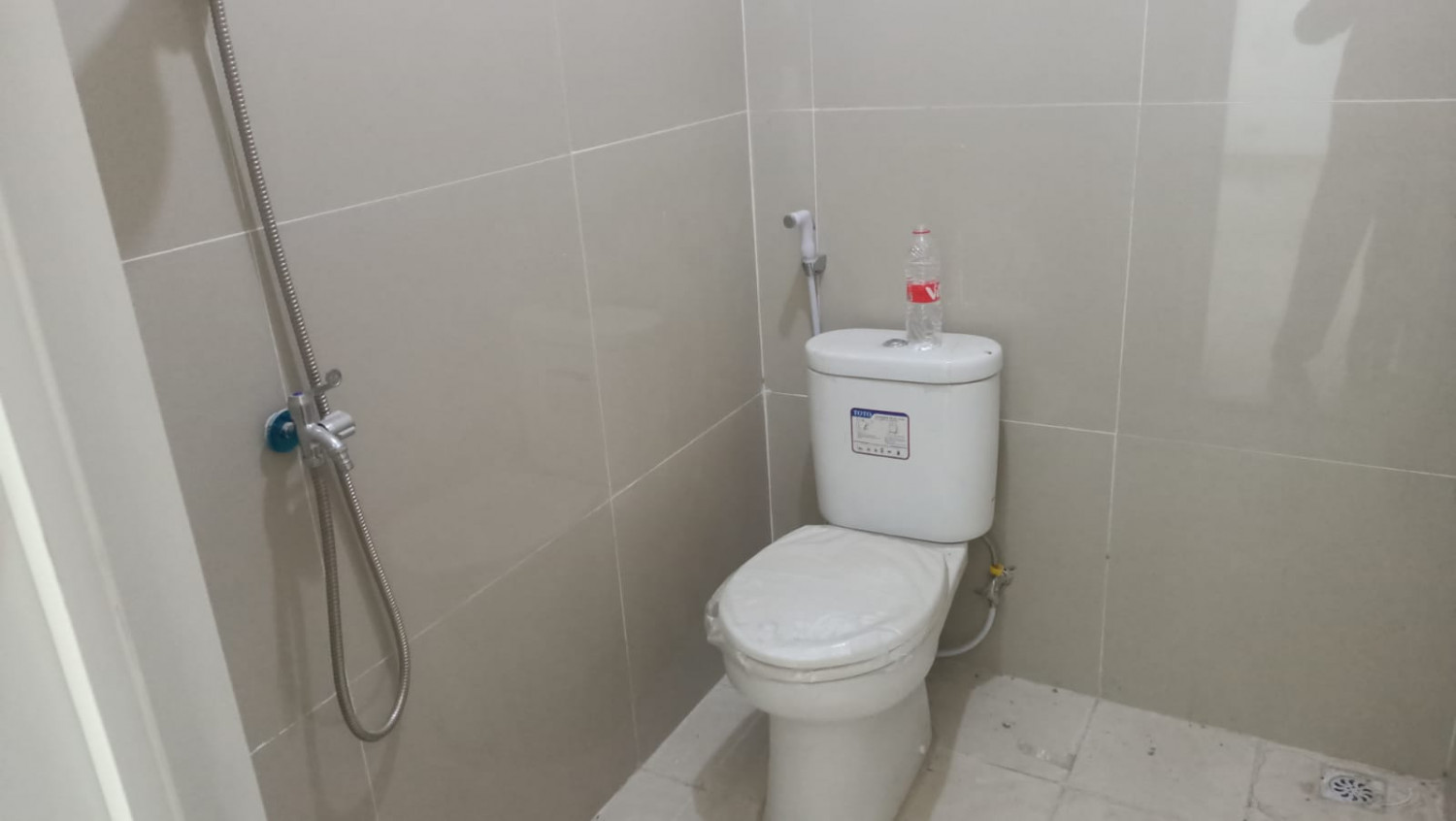Rumah jatimekar  kamar mandi.jpeg