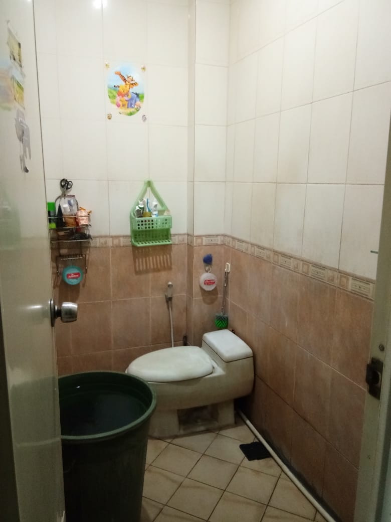 Komplek Kranggan permai Kamar Mandi 2.jpeg