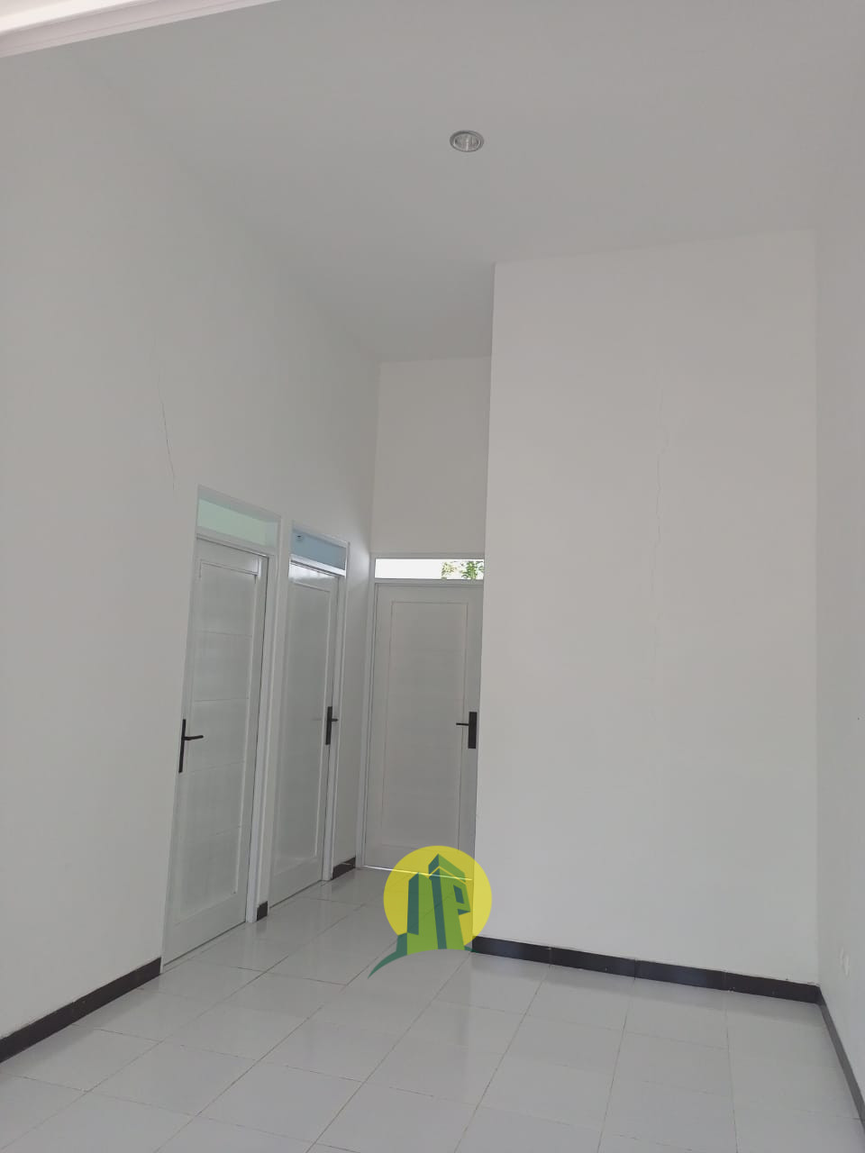 WhatsApp Image 2022-09-04 at 13.05.35.jpeg