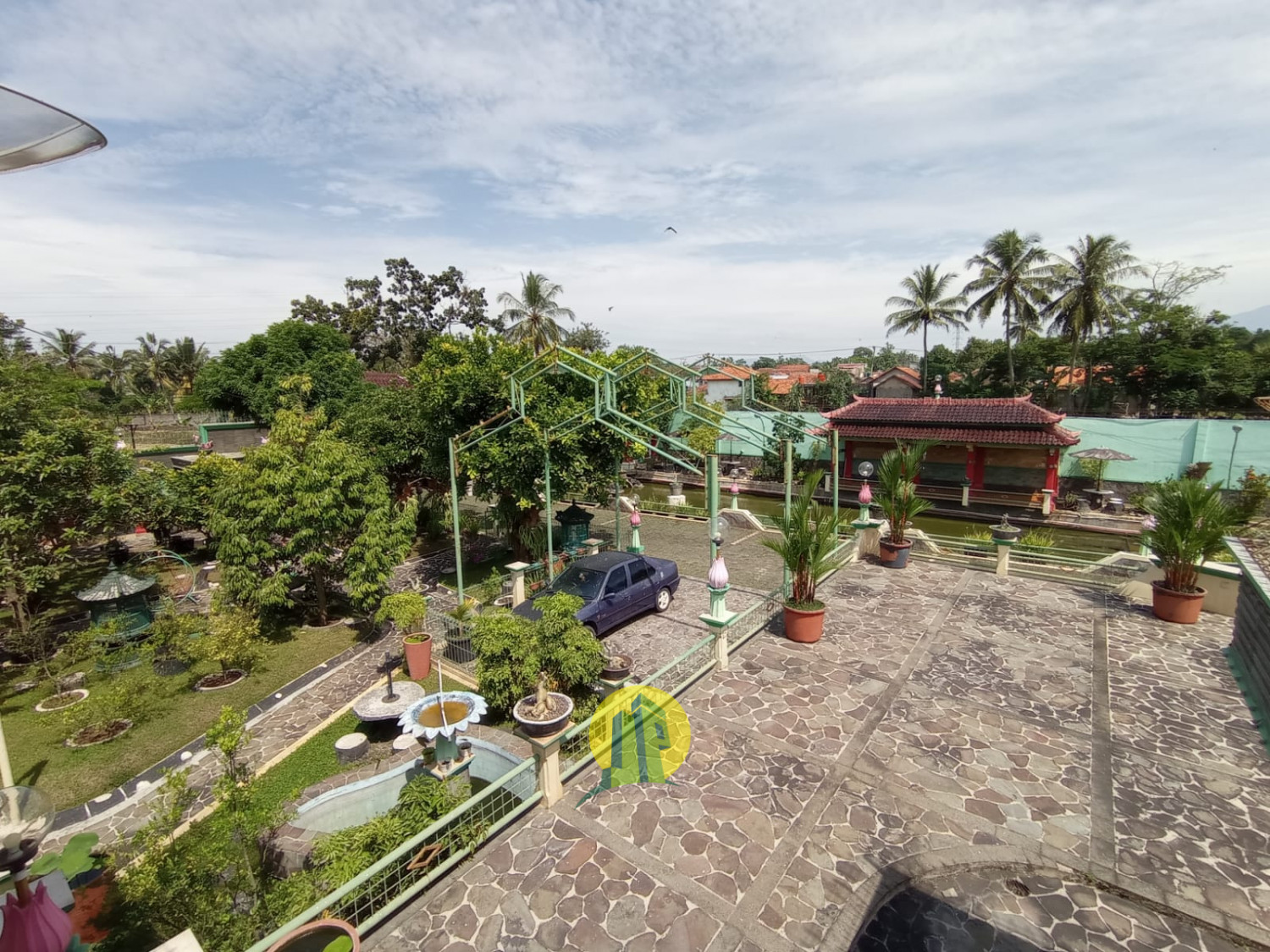 WhatsApp Image 2022-09-04 at 17.27.05.jpeg