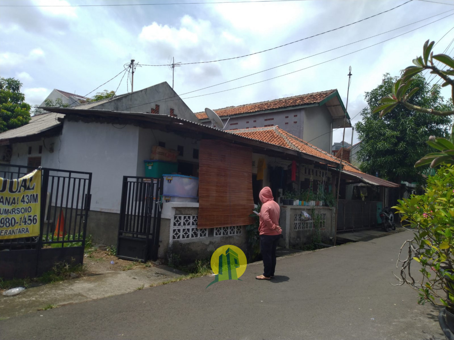 Rumahdekatsekolahan