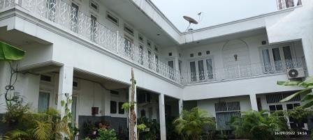 rumah luas di Joglo