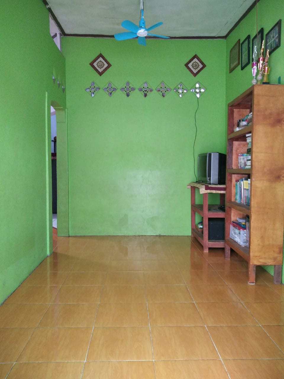 rt rmh 2 lt dekat pintu tol pd gde.jpeg