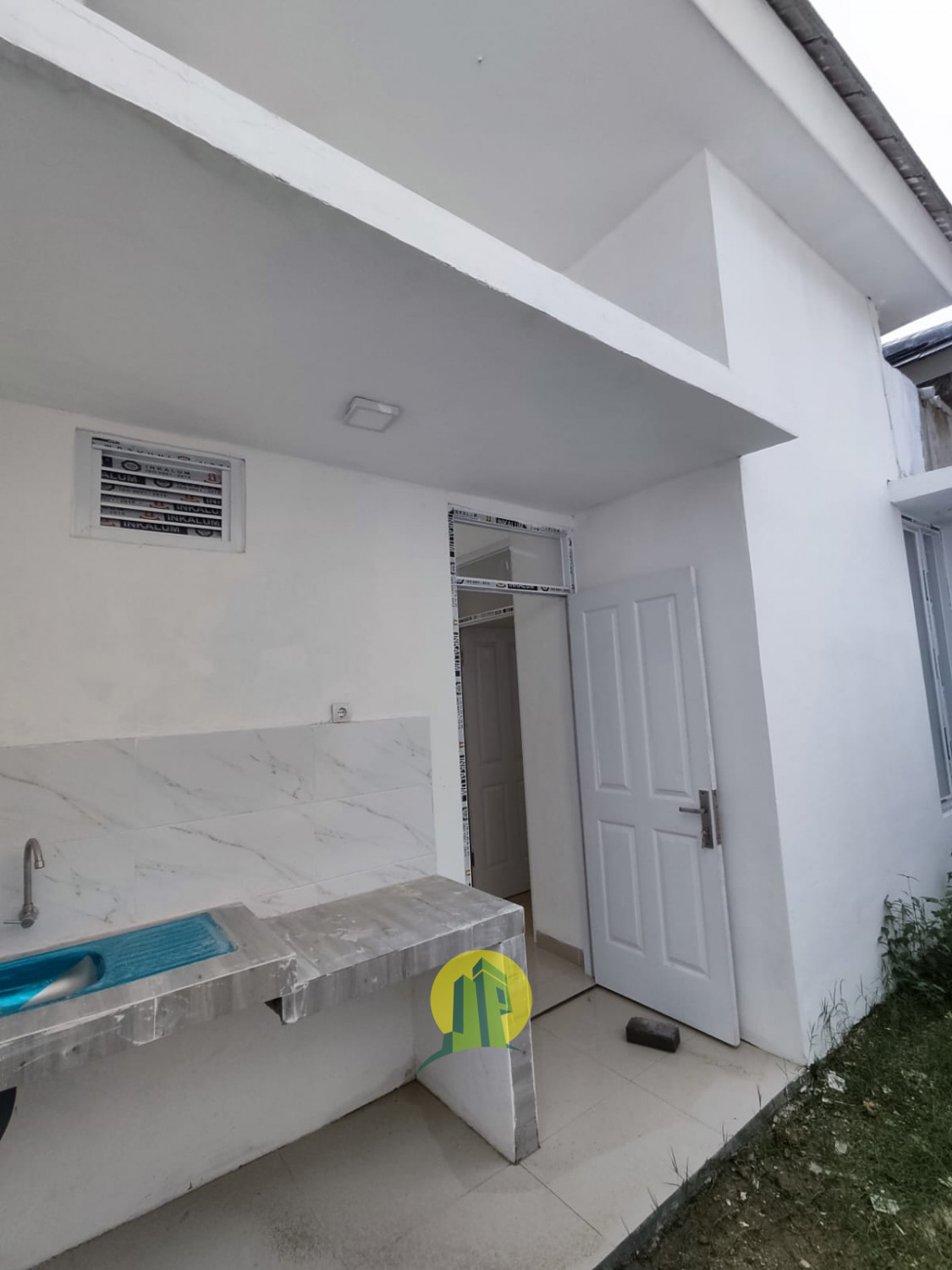 Rumah Siap Huni dekat Tera Damai Harapan Indah Bekasi