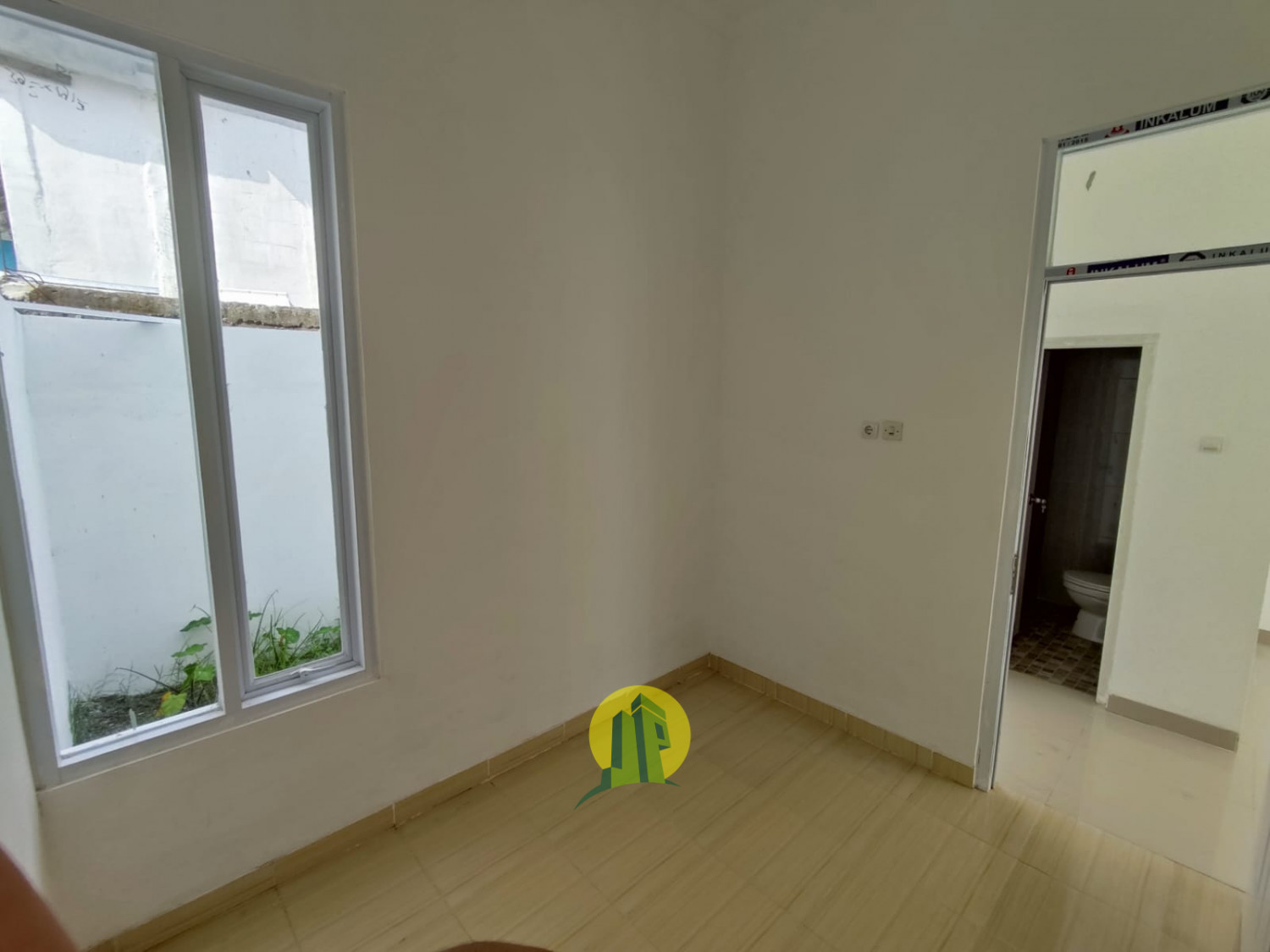 Rumah Siap Huni dekat Tera Damai Harapan Indah Bekasi