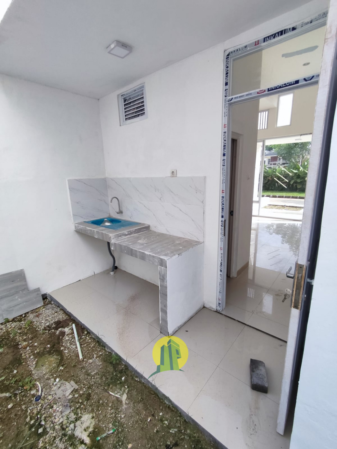 Rumah Siap Huni dekat Tera Damai Harapan Indah Bekasi