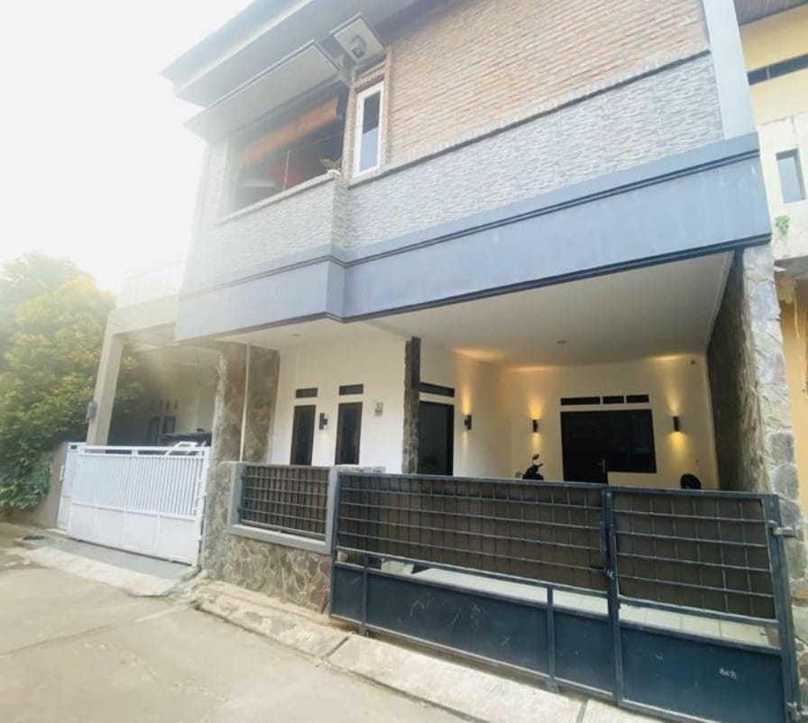 Rumah Jatibening.jpeg