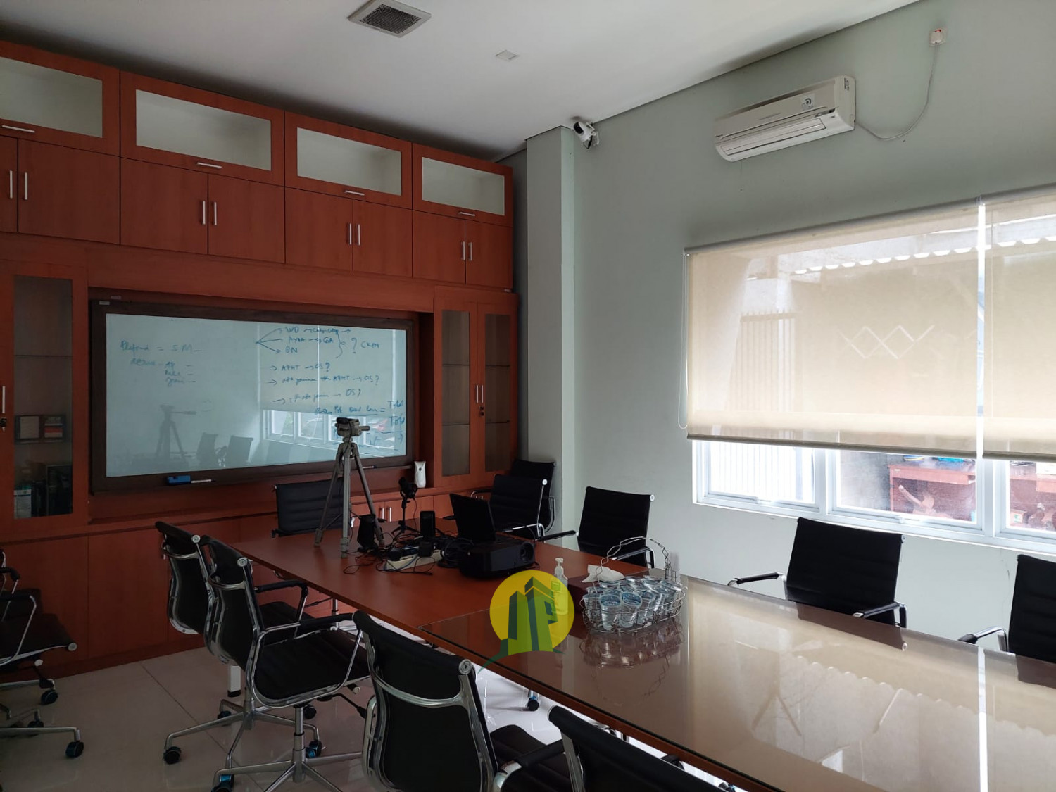 dijual cepat Gedung kantor siap pakai TB Simatupang Jakarta Selatan