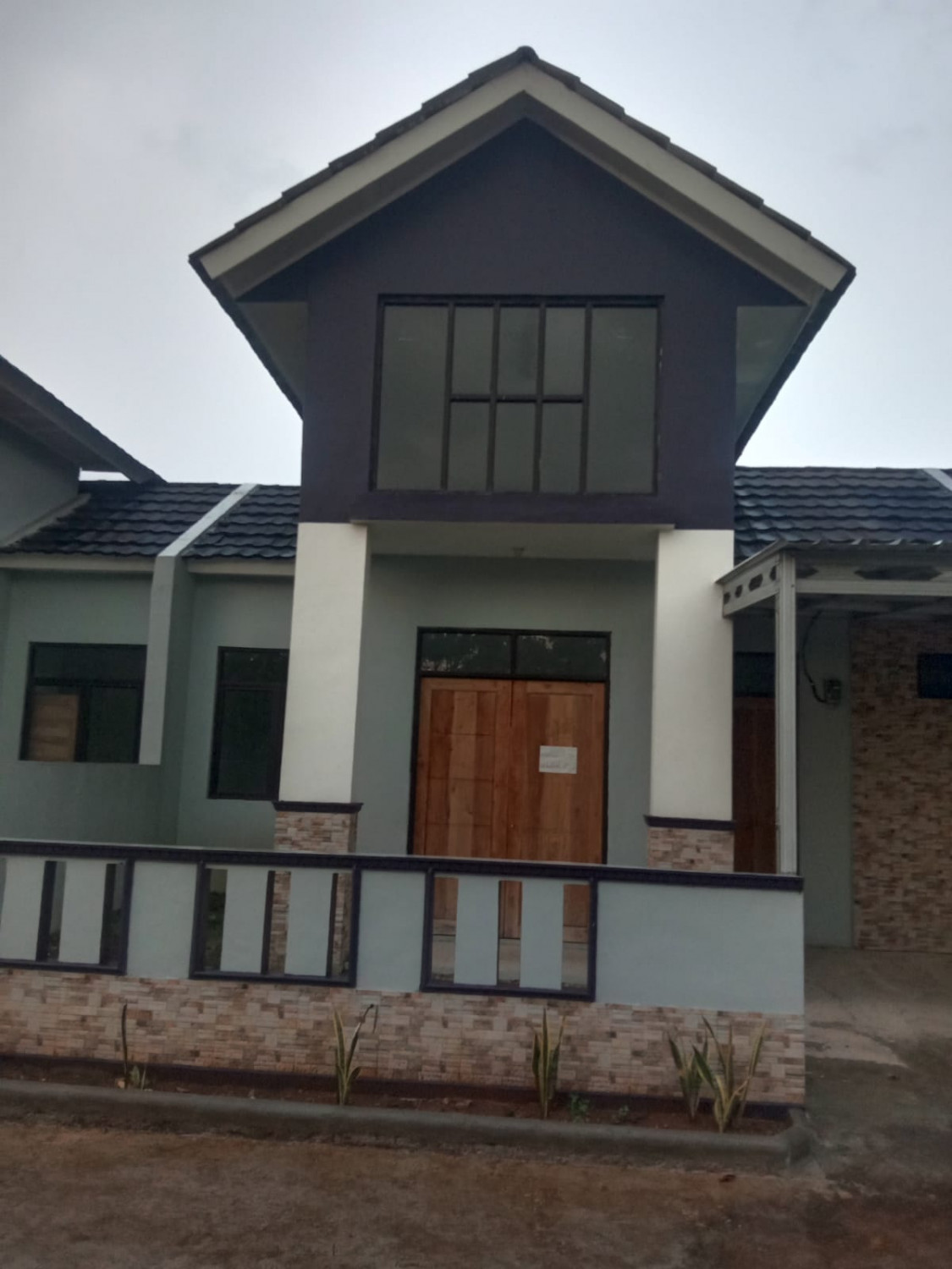Rumah Modern Cikarang.jpeg