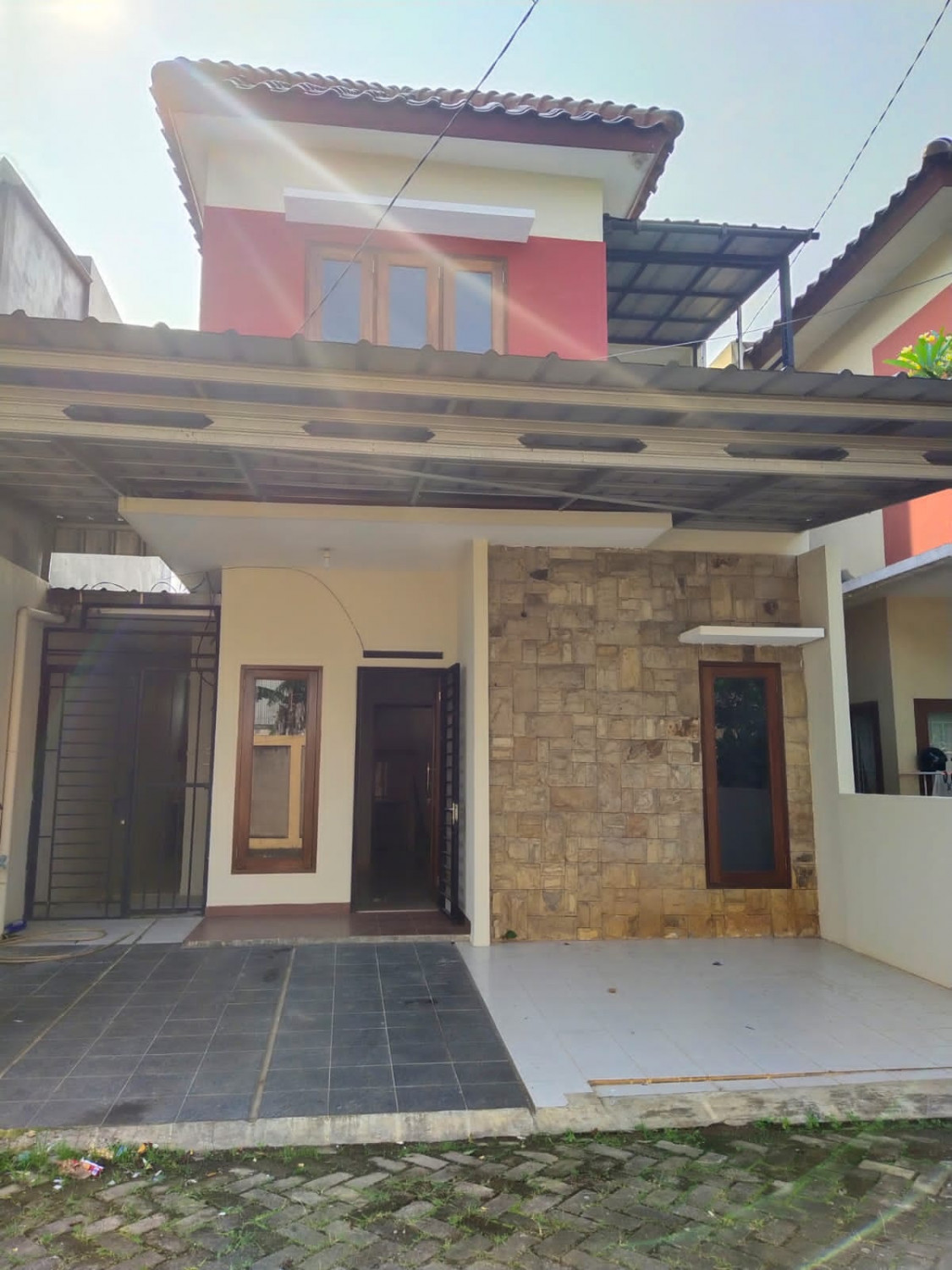 Rumah 2 Lantai Griya Tentrem.jpeg