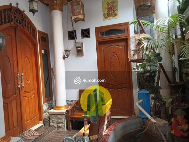 Rumah 3 Lantai Dekat Sumarecon 4.jpeg