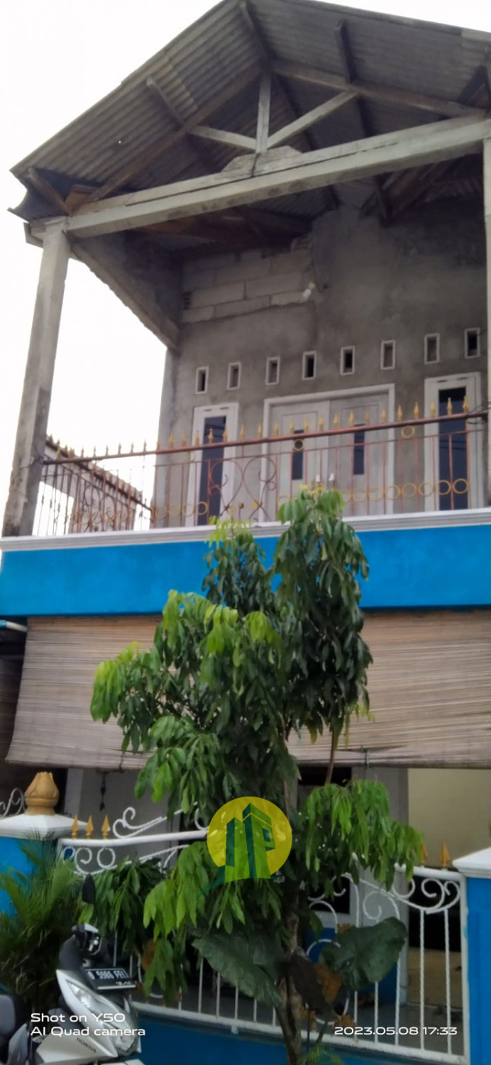 Rumah 2 Lantai Karang Satria 2.jpeg