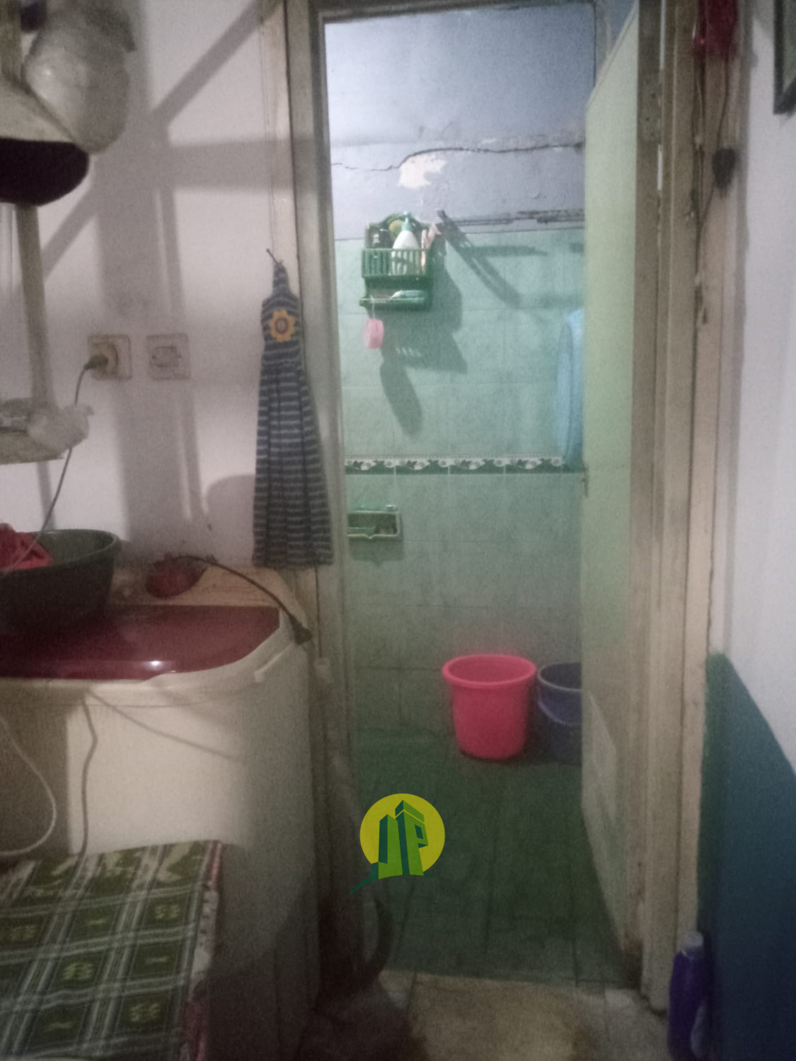 Rumah 2 Lantai Karang Satria 7.jpeg