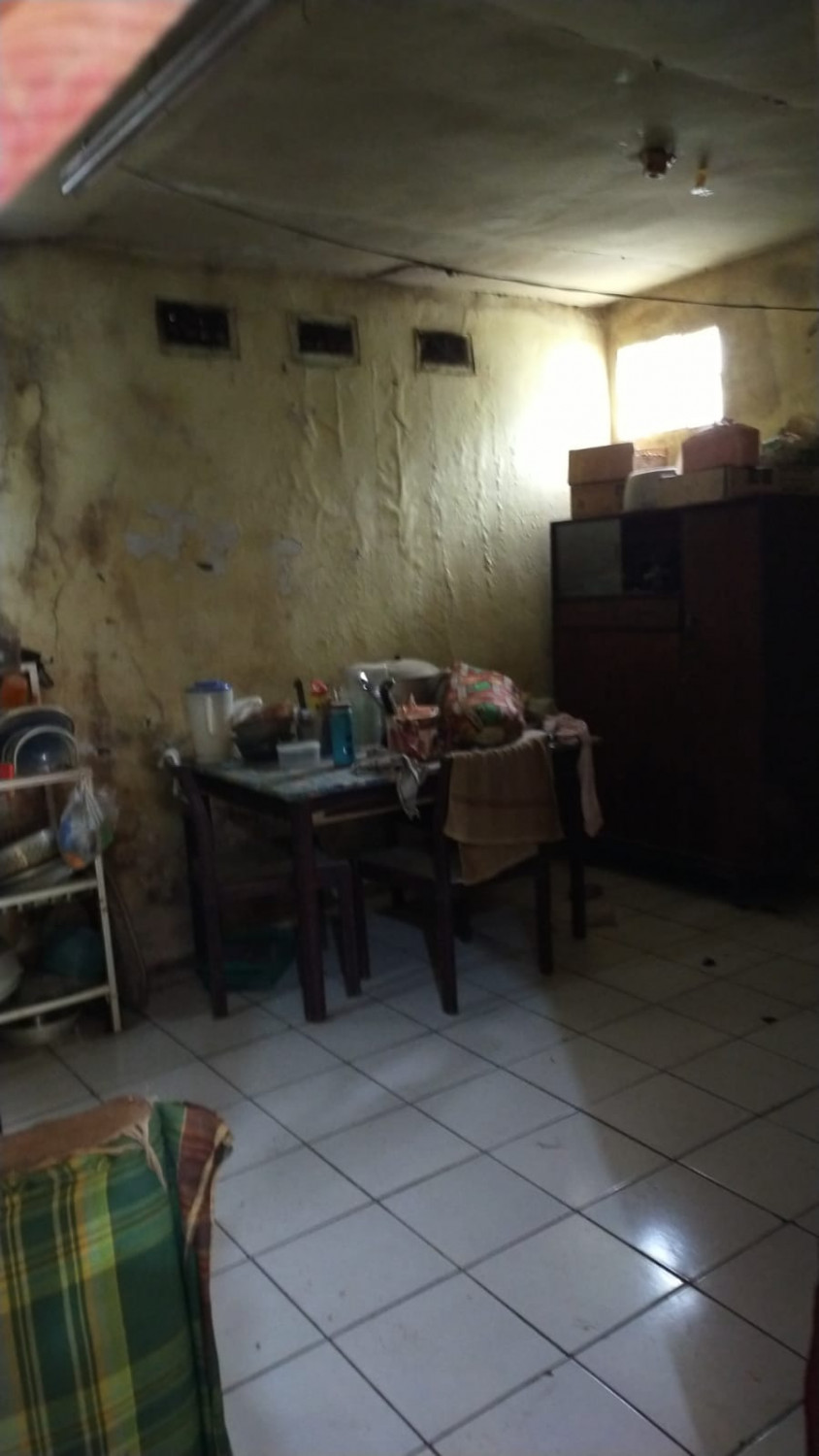 ruang makan rumah secondari 1 Rw dengan Gubernur Banten.jpeg