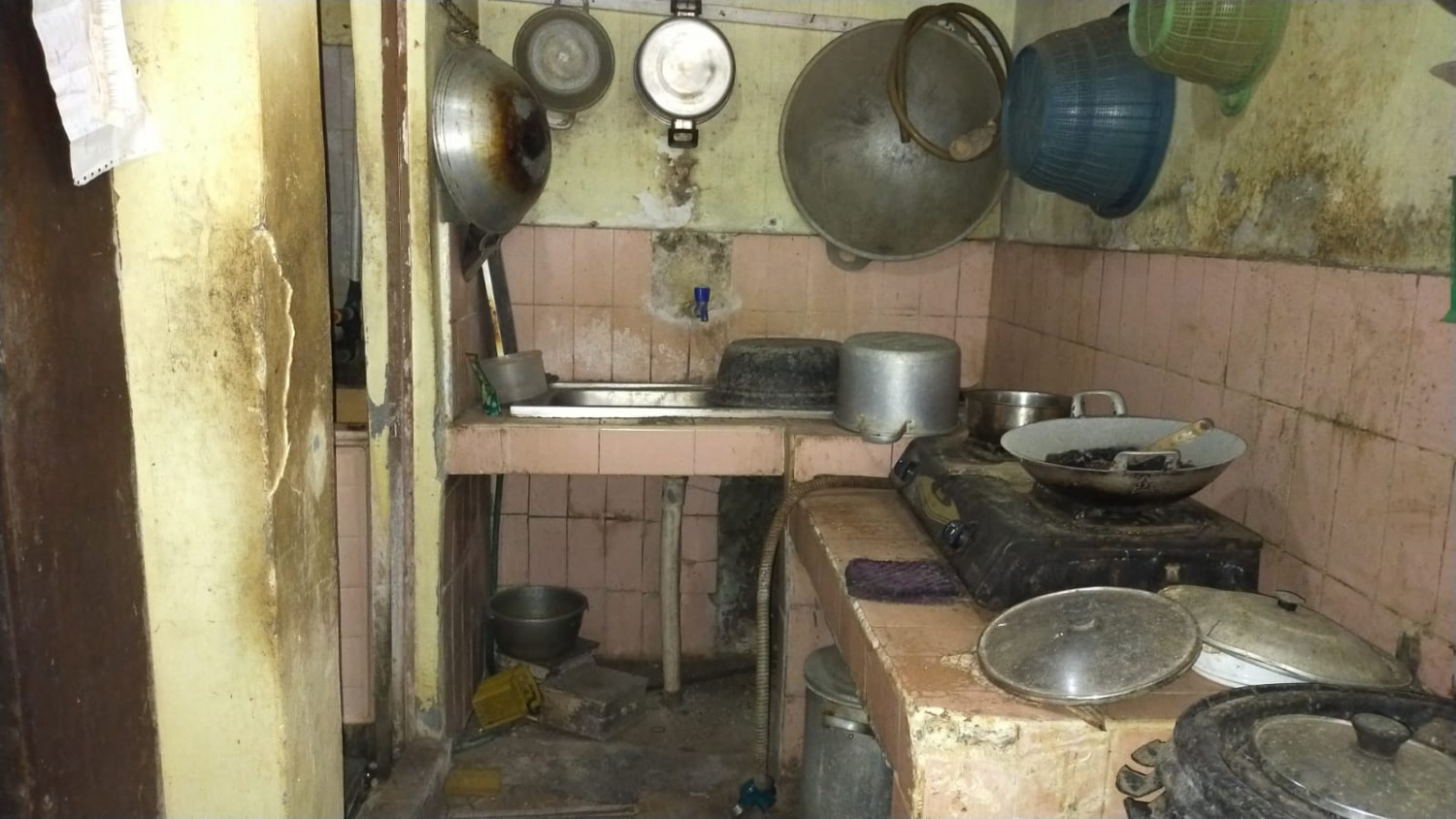 dapur rumah secondari 1 Rw Gubernur Banten.jpeg