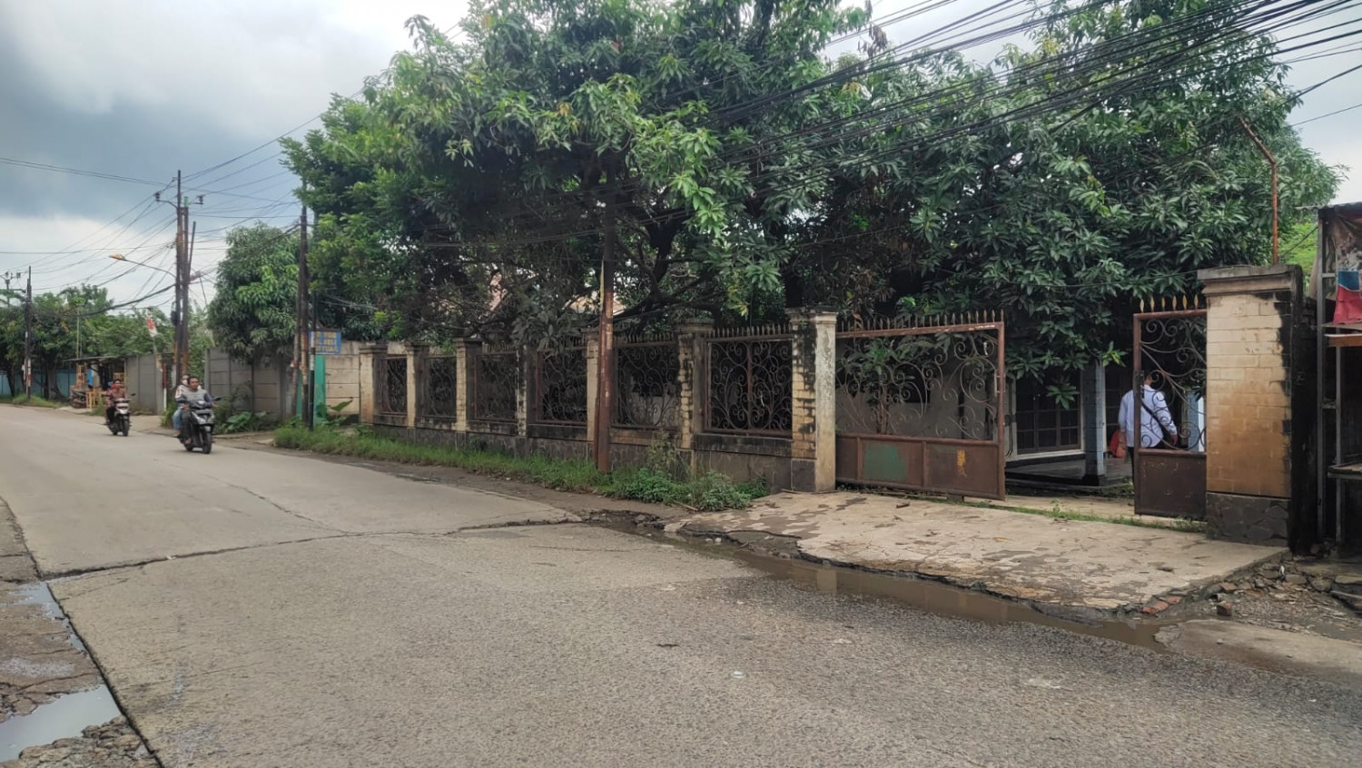 tanah darat.jpeg