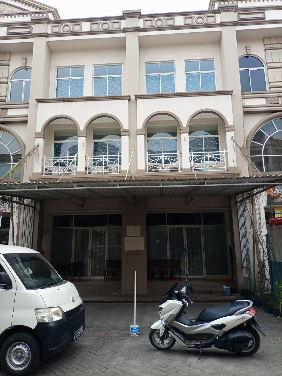 tmp dpn dijual ruko grand galaxy di grand galaxy bekasi.jpeg